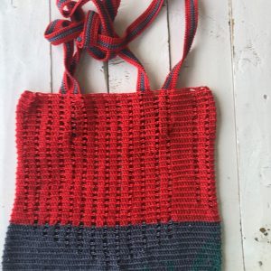 Tote bag in crochet