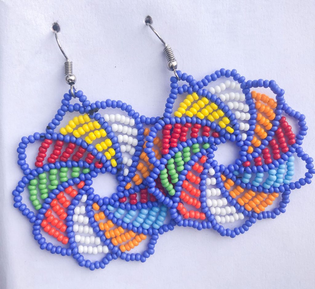 swirl_beaded earrings